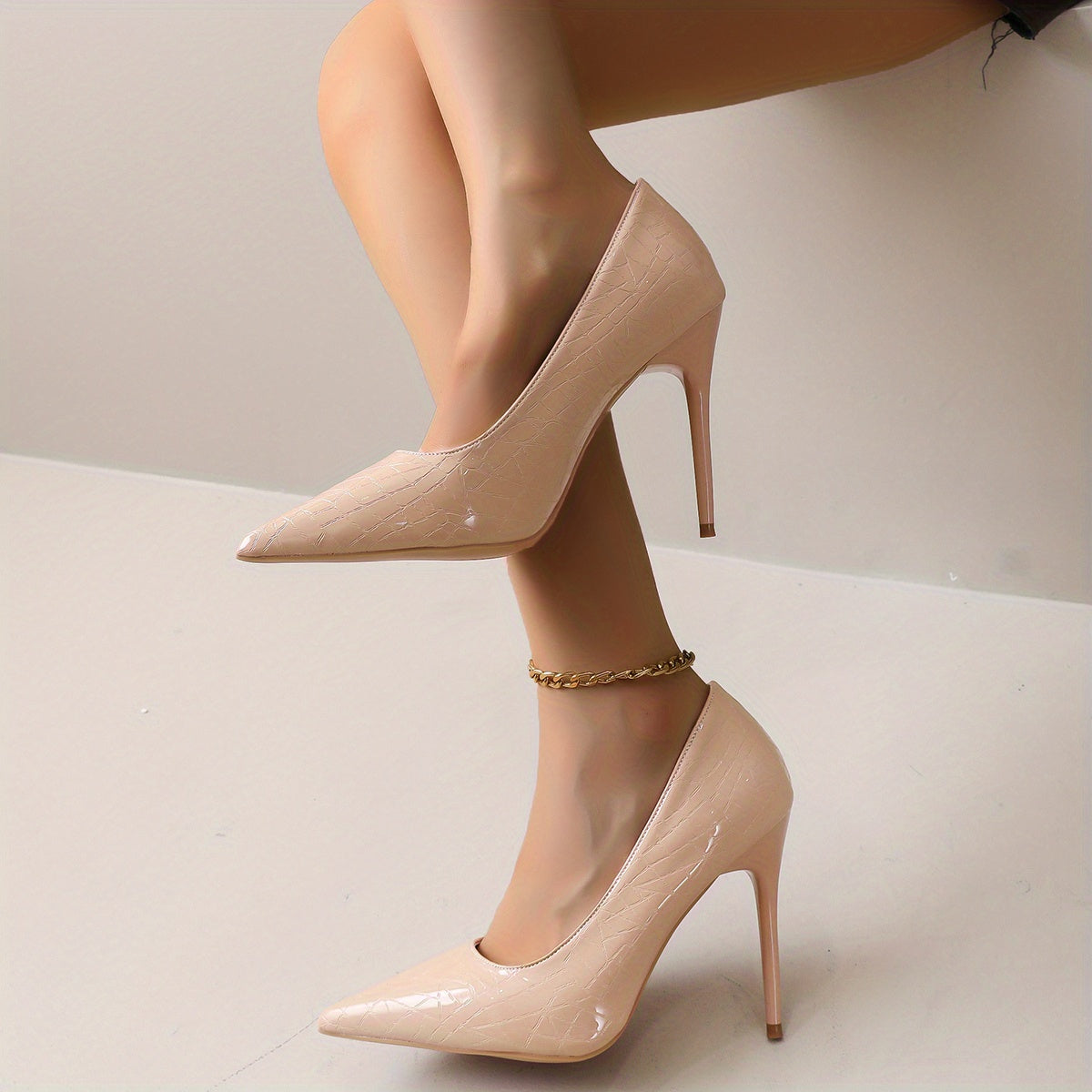 8 Sizes Available Women's Slip-On High Heels, 2025 New Arrival, Holiday Gift for Her Classic Comfortable Elegant Lightweight Trendy Wear Vacation Travel Scene Oversize Foreign Trade Shoes