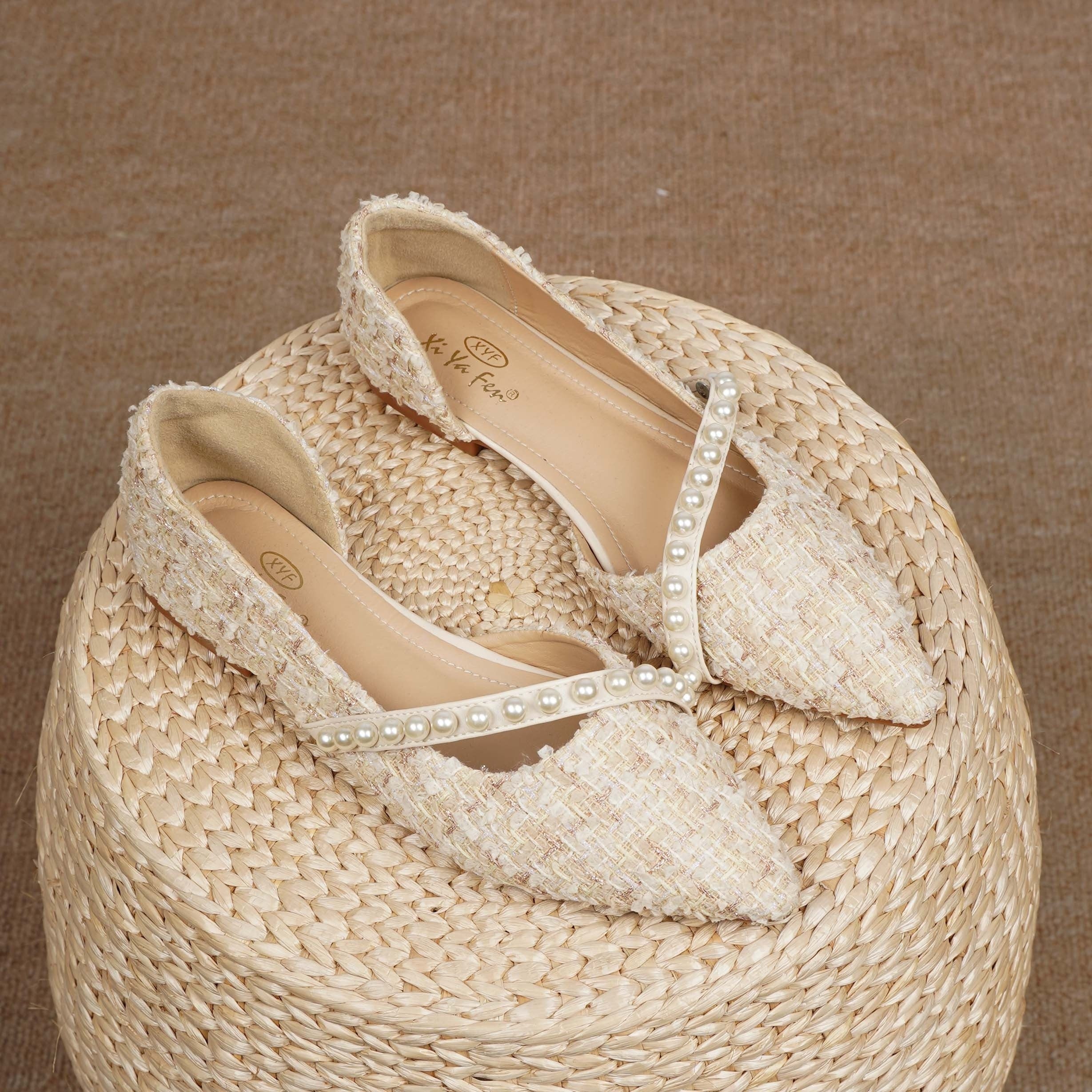 Faux Pearl Decor Flat Shoes Elegant Lightweight Women's Faux Pearl Decor Flat Shoes - Comfortable Point Toe Slip On Shoes